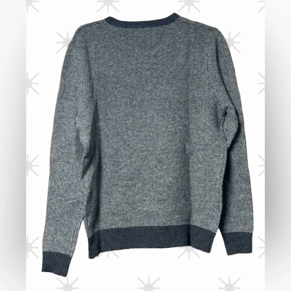 Like new! J Crew Mens Crew Neck Pullover Long Sleeves Sweater Wool